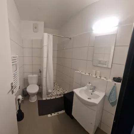 Sweet-home Apartment *